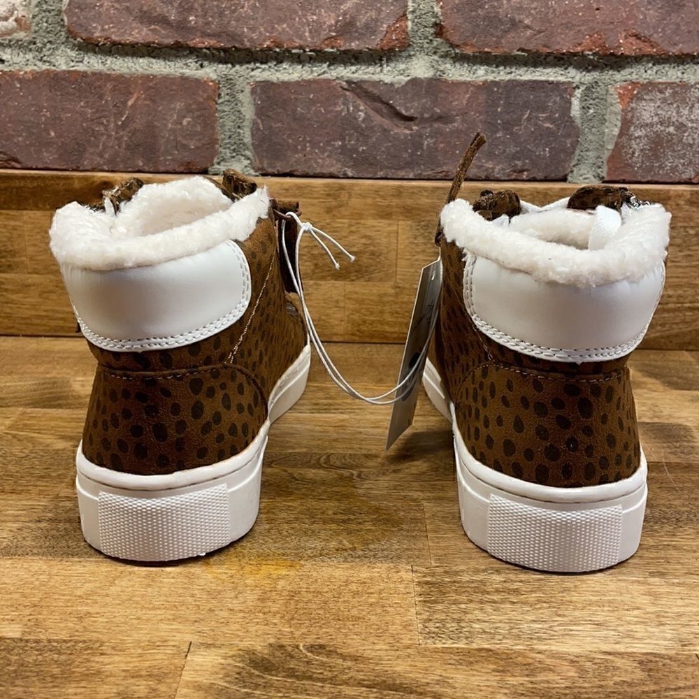 Tilly Leopard Print Sherpa Lined High Top Sneakers - Picture 6 of 7